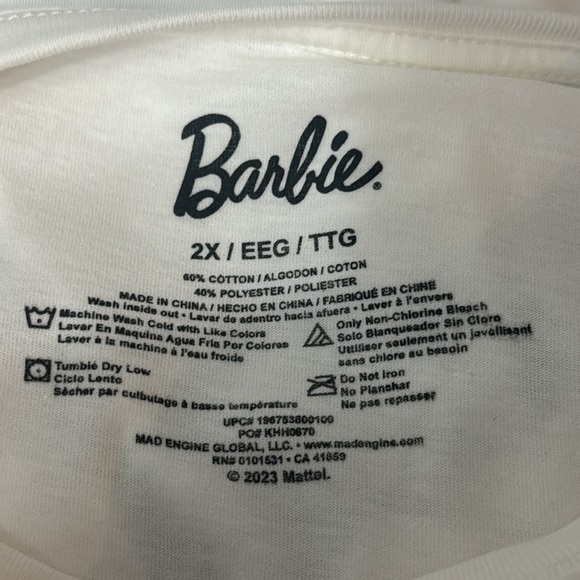 Barbie Short Sleeve Crewneck T-shirt - Picture 5 of 5